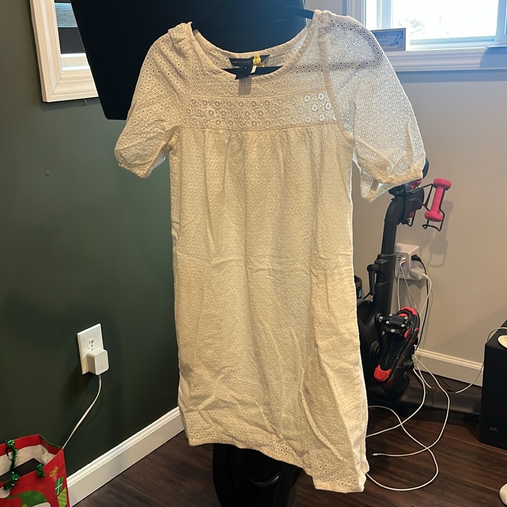 Beautiful used white dress for any occasion